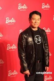 哪些明星入籍新加坡国内,众多明星选择新加坡国籍的奥秘解析