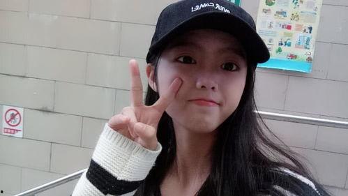 吃瓜学生自拍,吃瓜学生自拍背后的青春故事